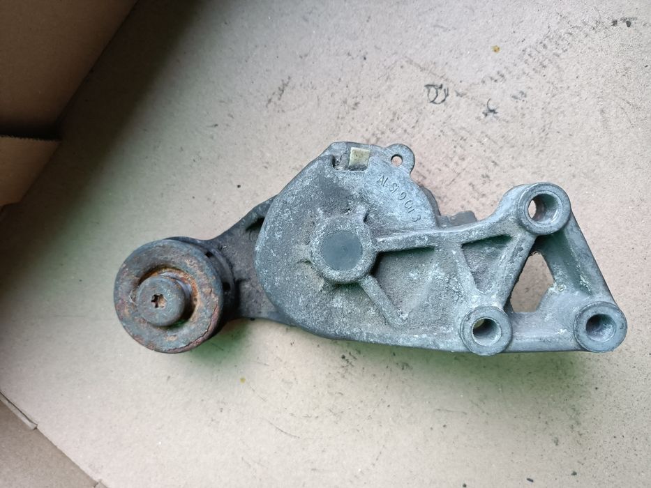 Întinzător curea accesorii Audi Vw 1.9 tdi