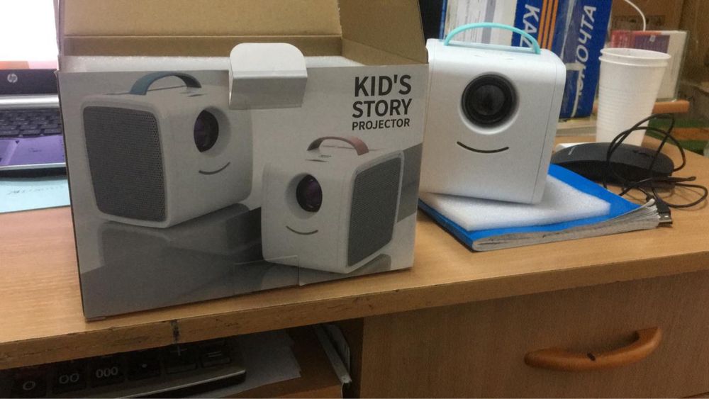 Диапроектор Проектор Kid's Story мини проектор