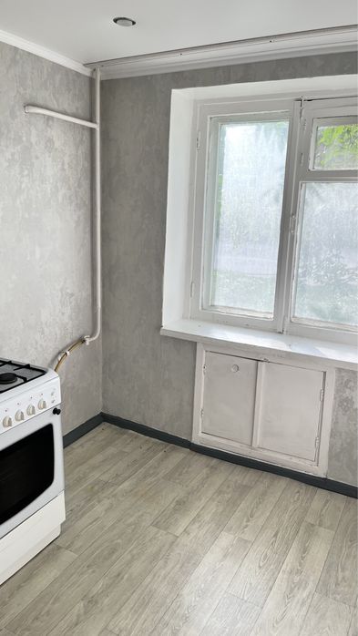 Сдам однокомнатную квартиру семейным.