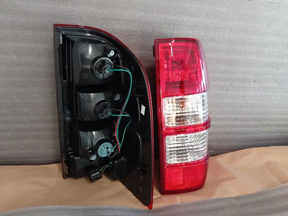 Stop lampa spate stanga/dreapta Ford Ranger 2006|2007|2008|2009