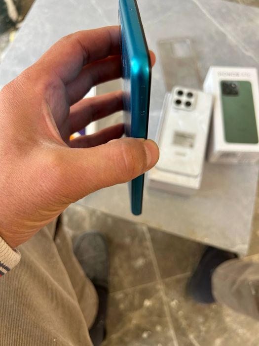 Samsung M. 12 srochno 64.гб