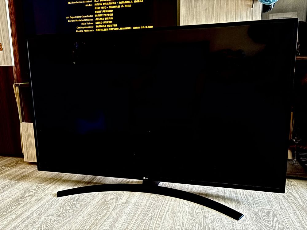 Телевизор LG 50”