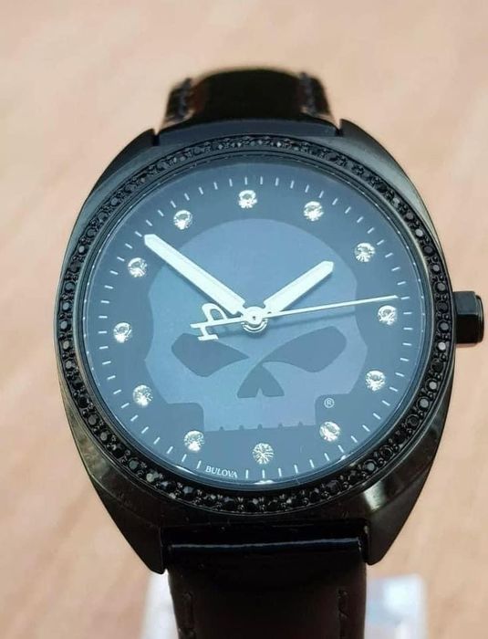 ceasharley davidson  dama