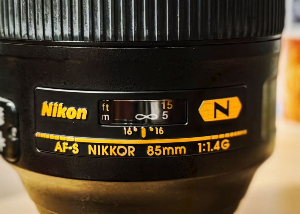 Obiectiv Nikon 85 mm f 1.4g