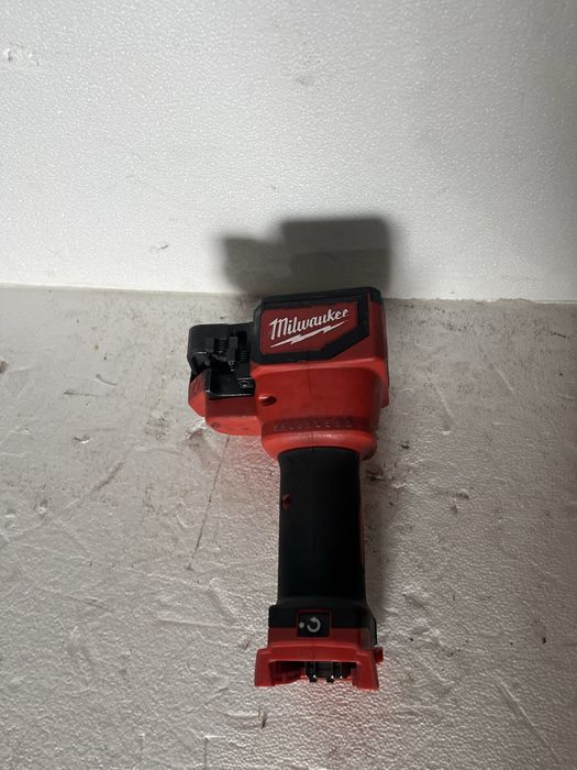 Masina de taiat tije filetate Milwaukee M18 BLTRC Brudhless 18V