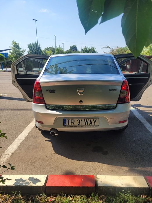 Vând Logan Laureate 1.6 mpi, cu 8 valve, cu instalație gpl 55l.