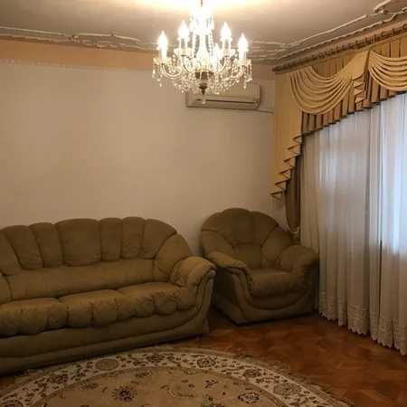 Сдается квартира возле Сингапурского института возле метро