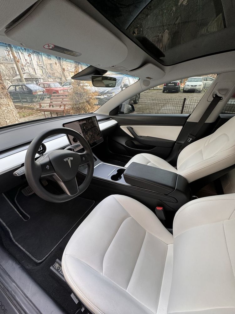 Tesla Model 3 Dual motor USA 2021, Oq salon, Raketa, 100 gacha 4 sek