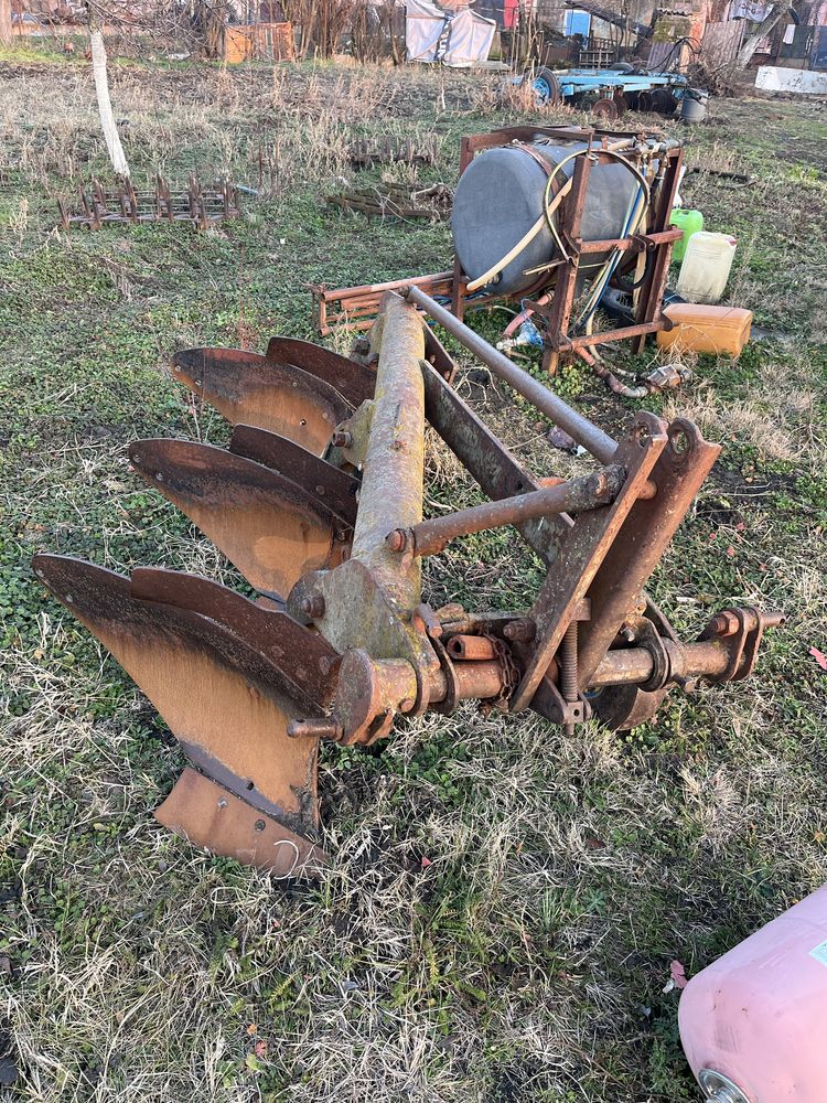 Vand Utilaje agricole