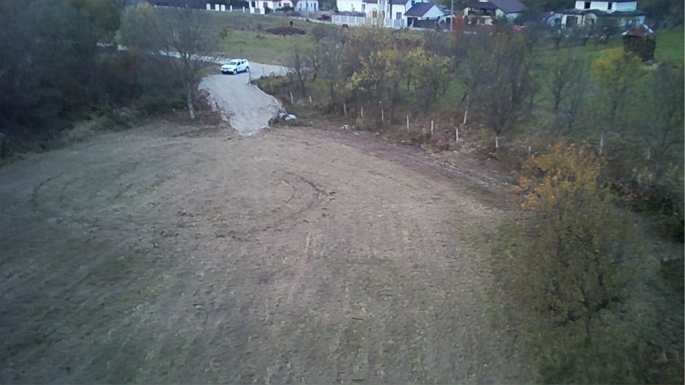 Teren Intabulat Intravilan cu Nr de Casa ,drum Privat 4600 mp