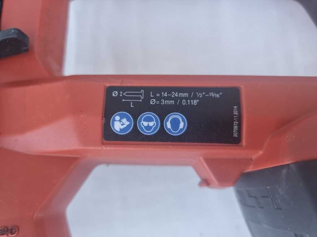 Hilti BX 3 - уред за директен монтаж в бетон, стомана