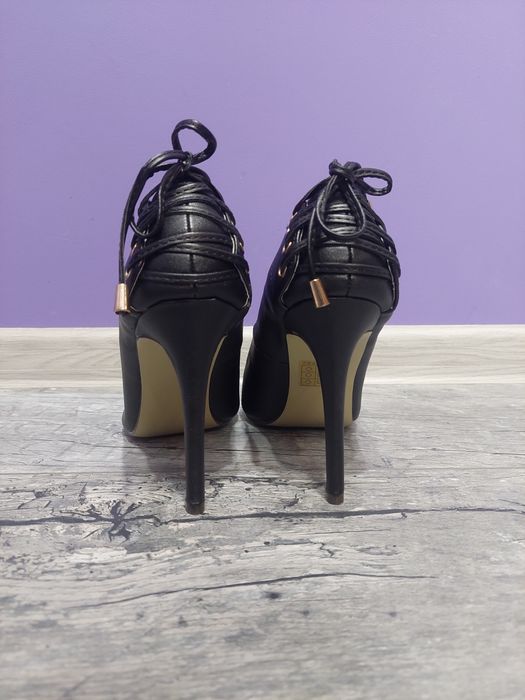 Дамски официални обувки