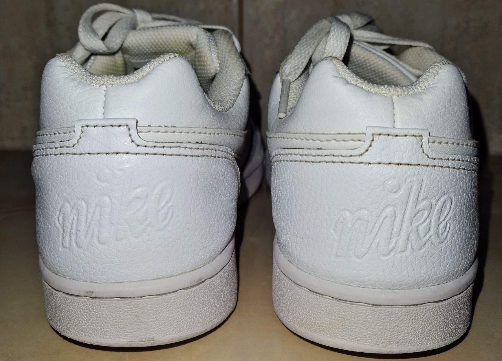 Nike Ebernon Low "Triple White" Women''s (SKU:  AQ1779-100), 40