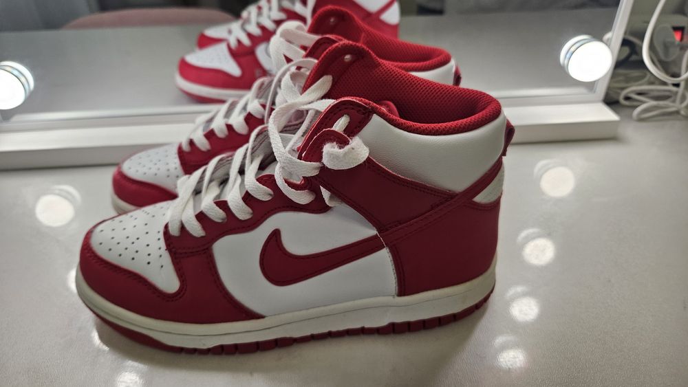 Adidași Jordan rosu/alb