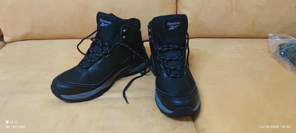 Зимни боти Reebok