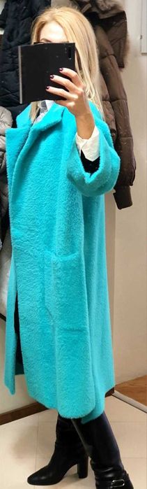 Дамско палто тип халат в бонбонен цвят