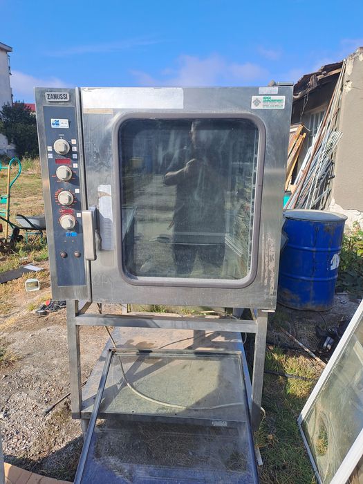 Cuptor mare pe gaz pentru patiserie 10 tavi