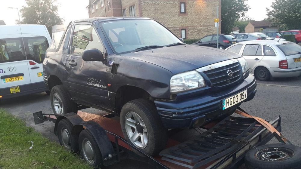 продавам suzuki grand vitara 1.6 на части.