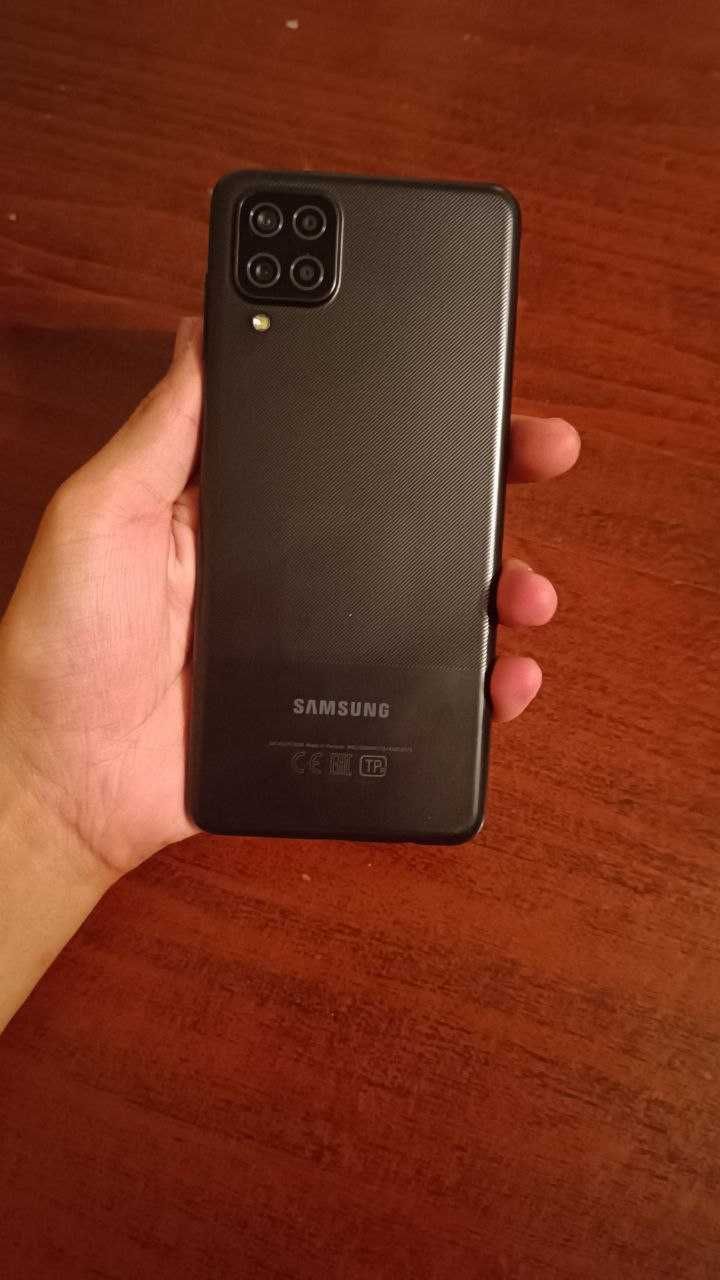 Samsung M12 zapchastga