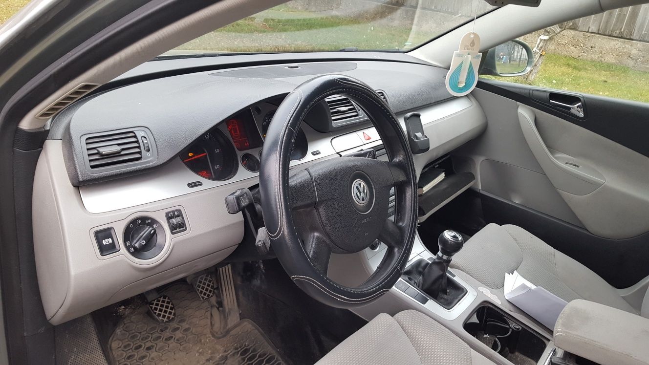Dezmembrez vw passat b6 de 170 cp BMR