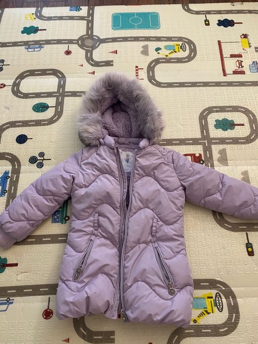 Geaca iarna copii impermeabila Frozen, marca C&A marimea 116(6 ani) in