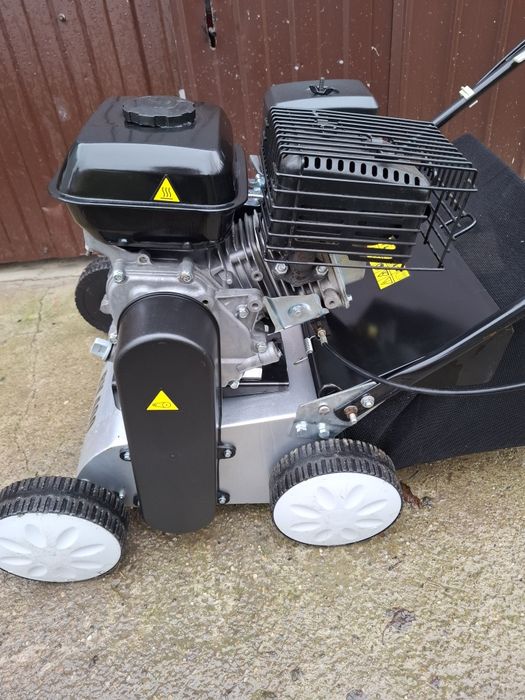 Scarificator gazon Mr. Garden BV 400