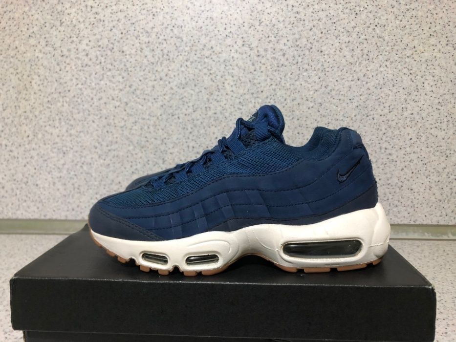 ОРИГИНАЛНИ *** Nike Air Max 95 Leather / Blue Dark Blue