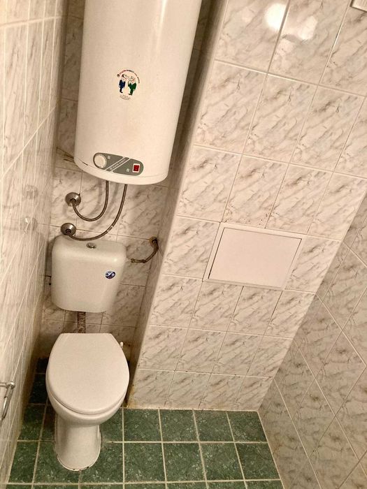 Дава се под наем Двустаен апартамент в Бургас, Изгрев - 60 кв.м за 229.5 € - Снимка #3