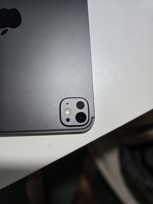 Vând Apple iPad pro 11 M4 256gb 2024 Garantie emag