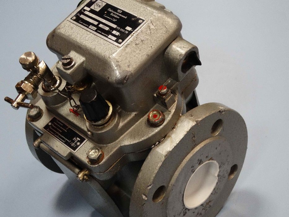 Реле тип BF 50/10 за трансформатори