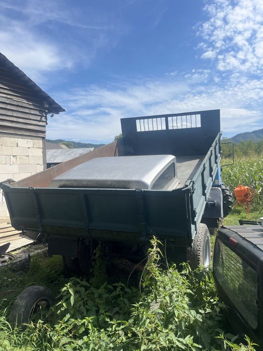 Bascula Steyr cu cabina de man