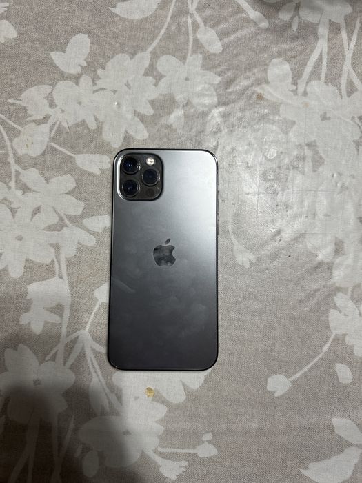 Iphone 12 pro с гарантией