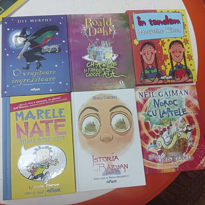 Vând Cărți de la Editura Arthur/ Atlasul lumii pentru elevi