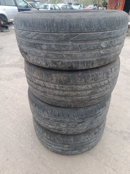 Гуми - 18"  255/55/18  Ханкок