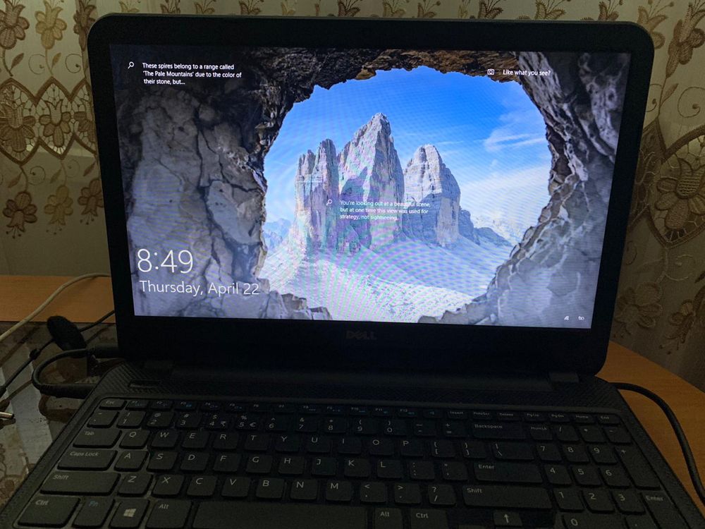 Laptop Dell Inspiron 3521