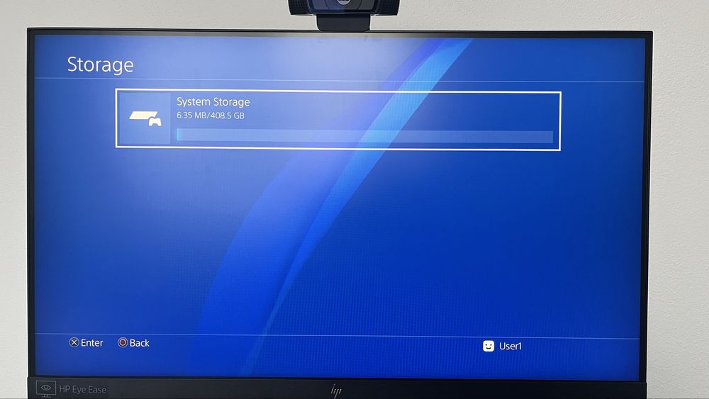 Vand Playstation 4 slim