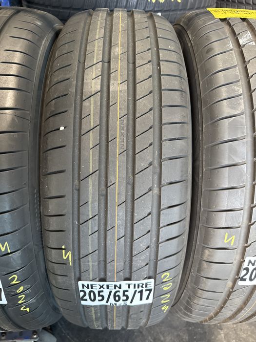 205/65/17 Nexen 100Y