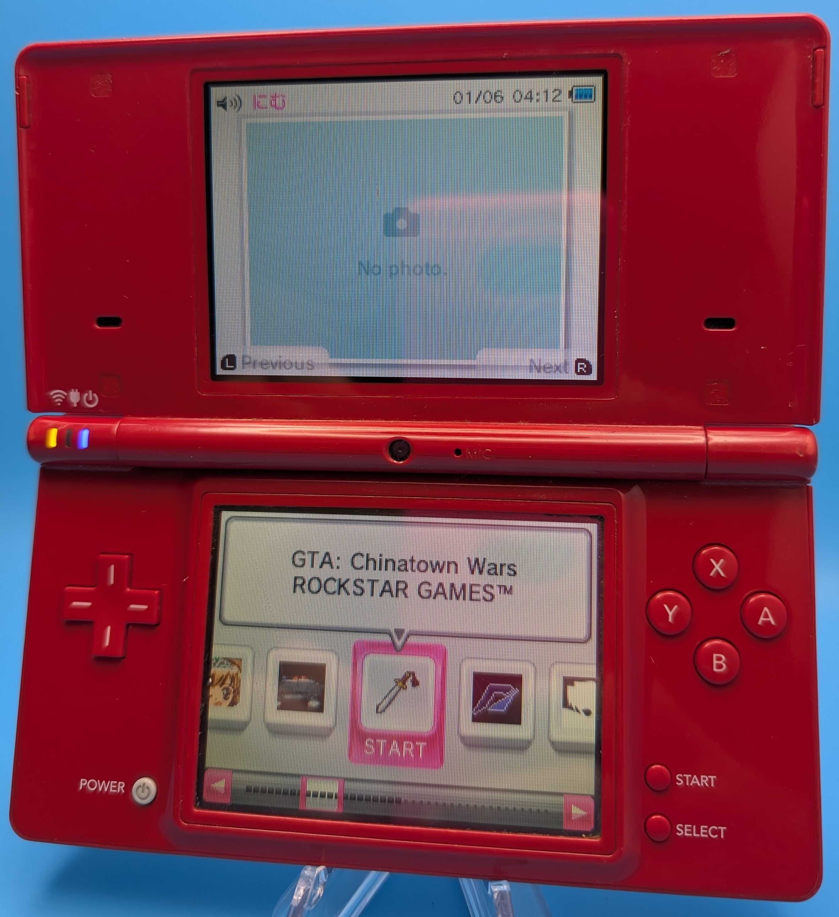 Nintendo DSi (Red, прошитая, с играми, новый АКБ)