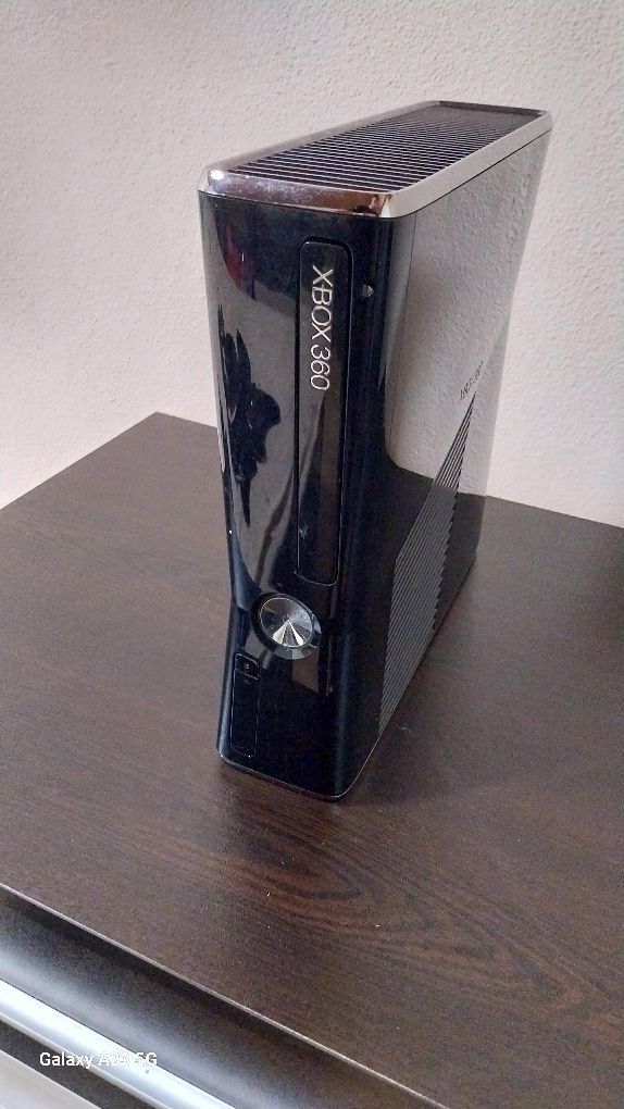 Xbox 360 S CONSOLE