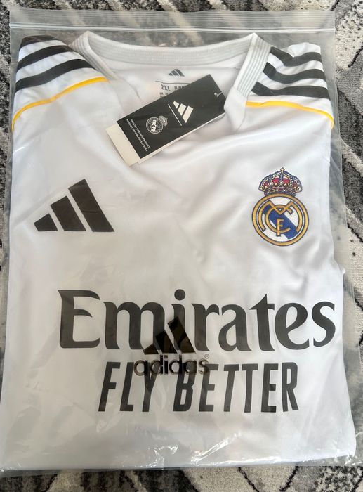 Футболна тениска