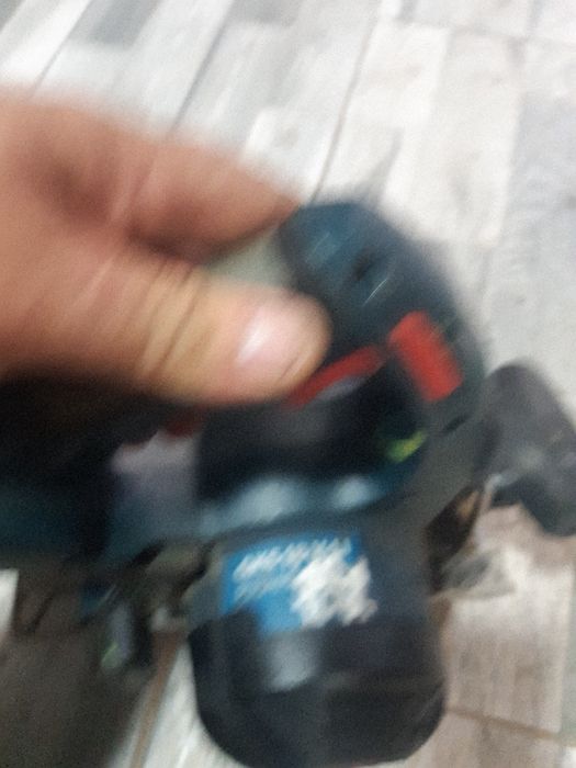 Circular de mina Bosch GKS 18v li