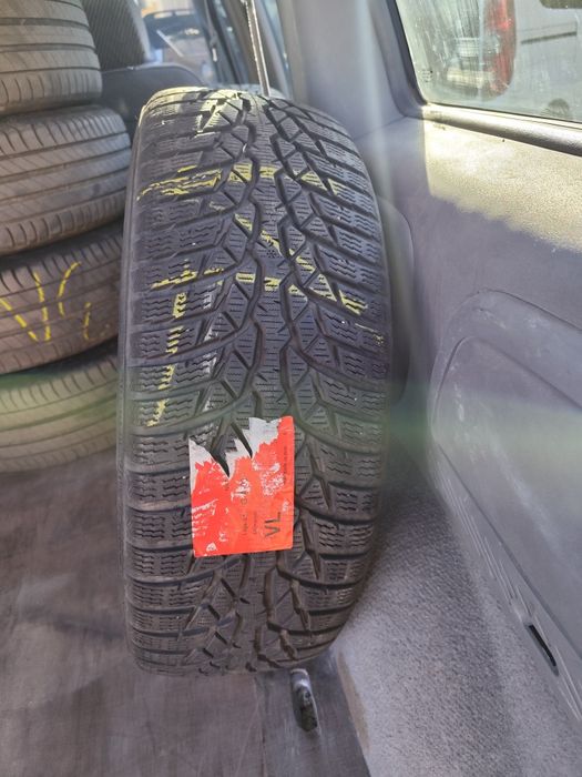 Зимни гуми , втора употреба 215/60/R17