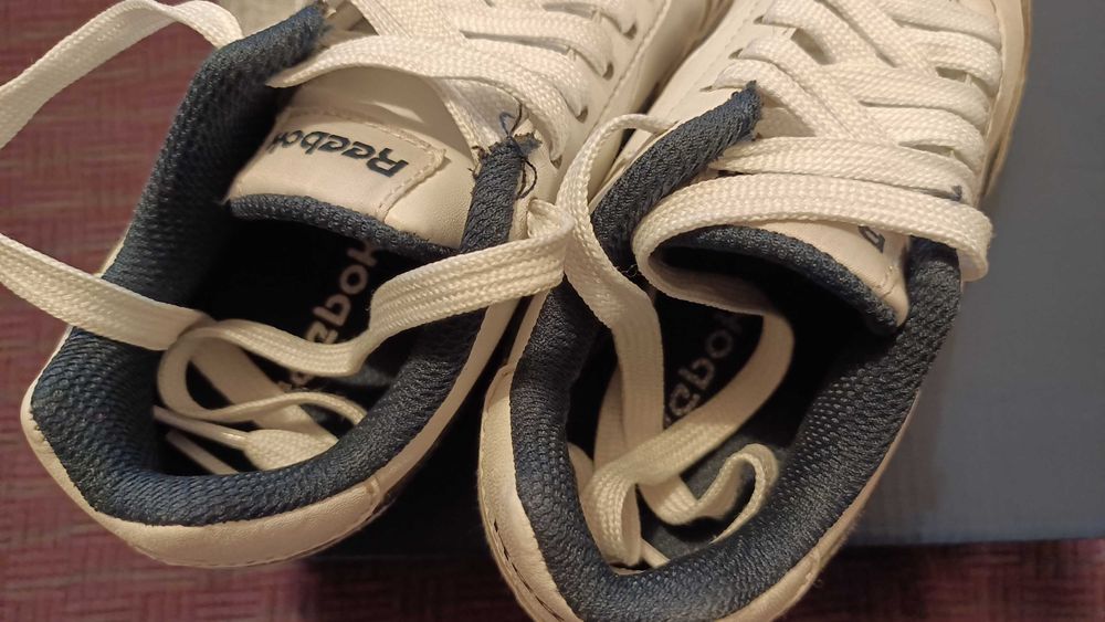 Încălțăminte sport școală copii adidași  nike adidas reebok skechers