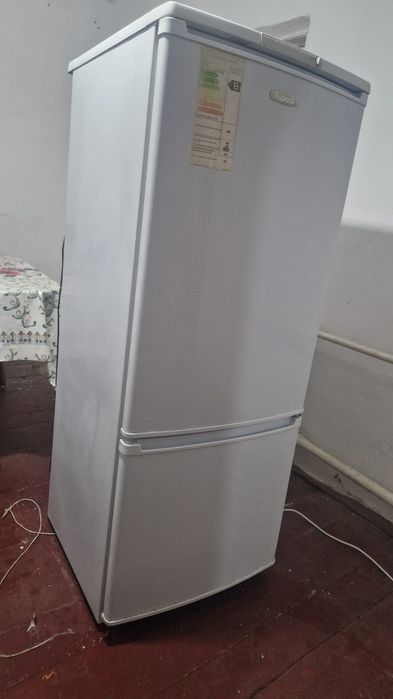 Холодильник Бирюса 151Е