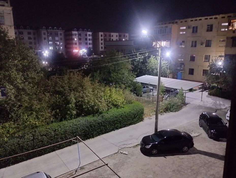 Квартира сотилади шарк 1 да