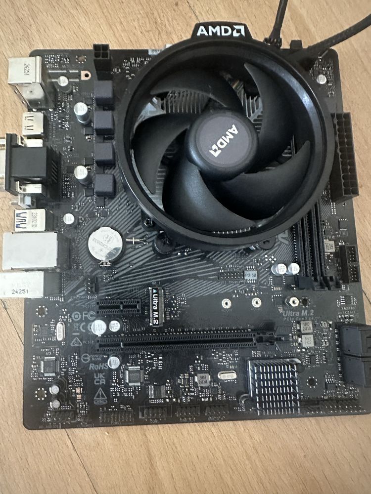ASRock A520M + Ryzen 5 5600 (дефектен) + боксов охладител