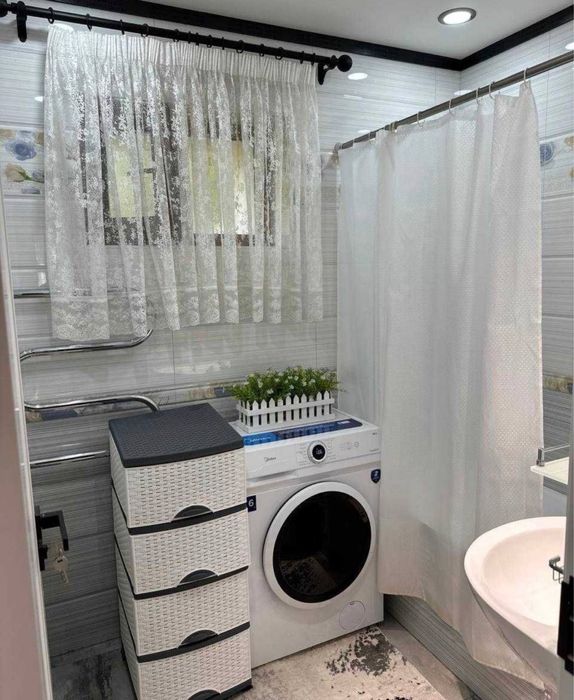 5/3/4 Минор, Ц-5 финансовый институт, 77 серия, кирпич 101м2, 170,000