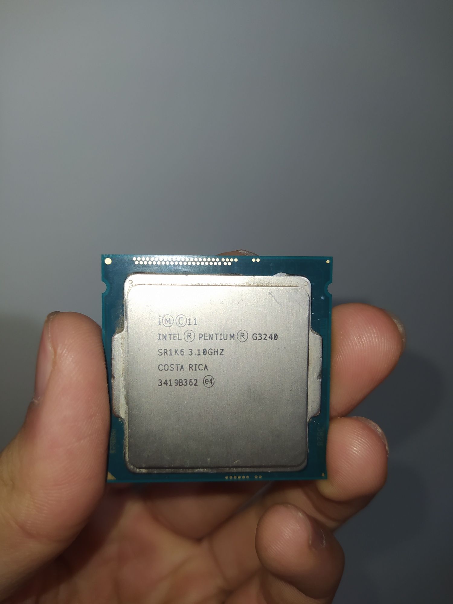 Продам Процессор Intel Pentium G3240 3.1 GHz