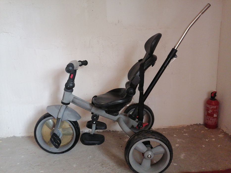 Детцка триколка здрава