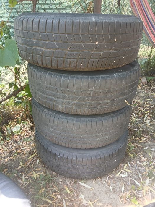 2 seturi roti ( jante plus anvelope) 205/55/16 și 195/65/15